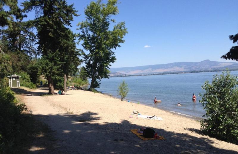 Upgraded Lakeside Resort Dream Vacation Home Kelowna Extérieur photo